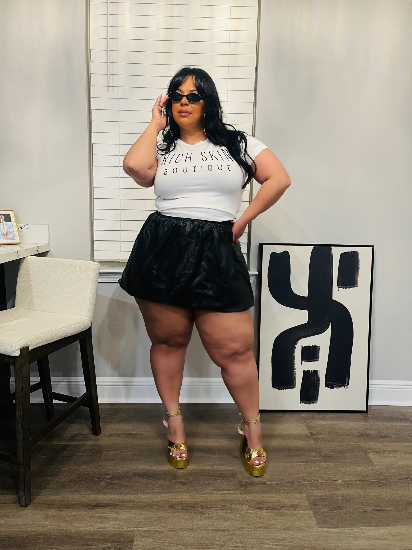 Plus Size Black Leather Mini Balloon Skirt